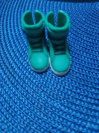 Conjunto Ropa Muñeco Verde y Negro