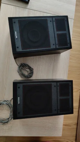 Altavoces Philips 70FB152/11R