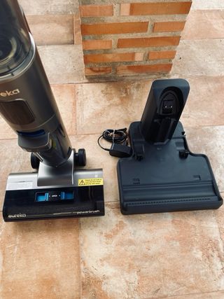Aspiradora Húmedo/Seco Eureka RapidWash NEW430.