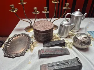 Lote objetos metal antiguos