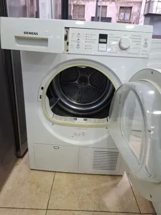 Secadora Siemens Blanca