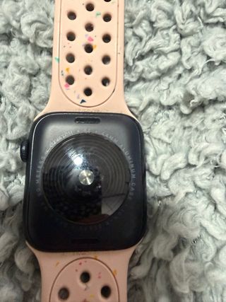 Apple Watch SE 44mm (2024)