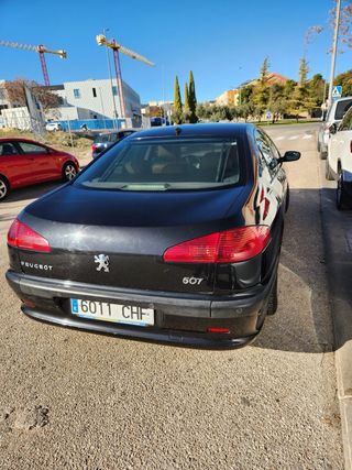 Peugeot 607 2003