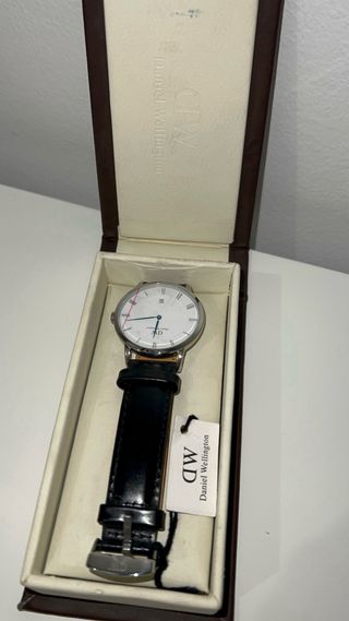 Reloj Daniel Wellington Negro y Plateado