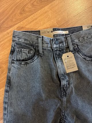 Levi's Vaqueros Mujer Talle Alto Gris W26 L27