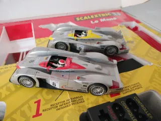 Scalextric Le Mans Audi R8 Coche Slot