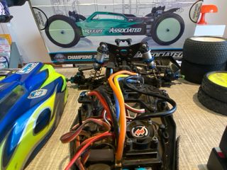 Team Associated RC10 B6.2D