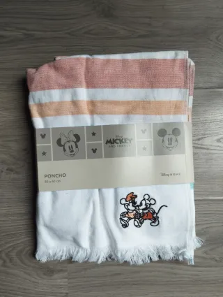 Poncho Disney Mickey y Amigos