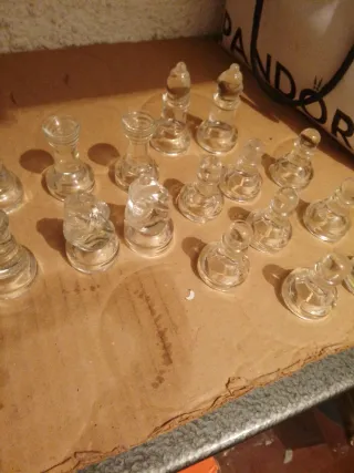 Pedine scacchi in vetro