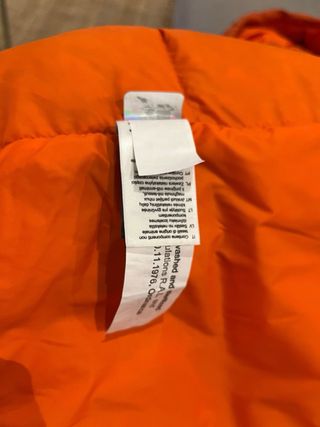 Cazadora The North Face Naranja y Negra