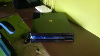 PS4 Pro 500 Millones 2TB Edizione Limitata