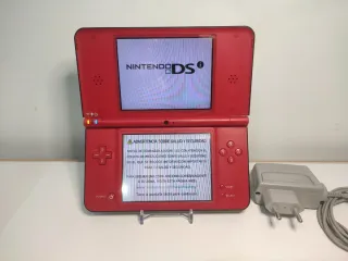 Nintendo DSi XL Edición Especial Roja