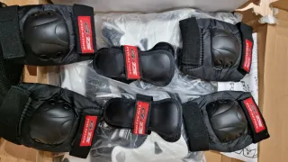 Patines en línea Mítical y protectores