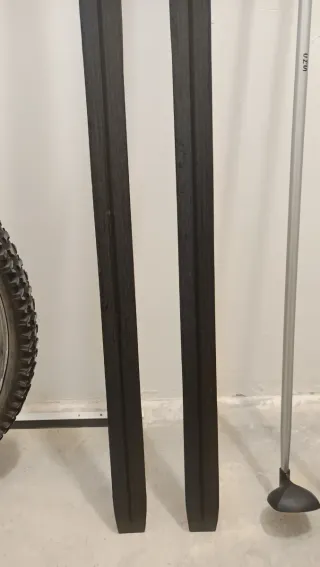 Sci Salomon Skate 160cm + Bastoni