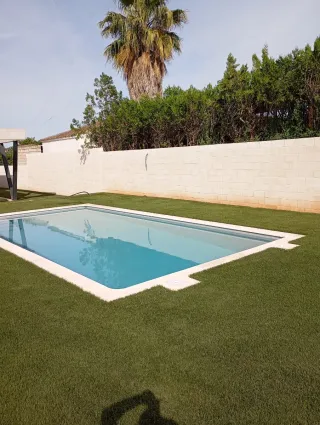 Mantenimiento, Venta e instalación Césped Artifici