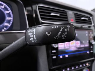Volkswagen GOLF GTD 2.0 TDI DSG 184CV