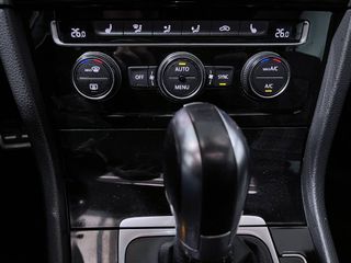 Volkswagen GOLF GTD 2.0 TDI DSG 184CV