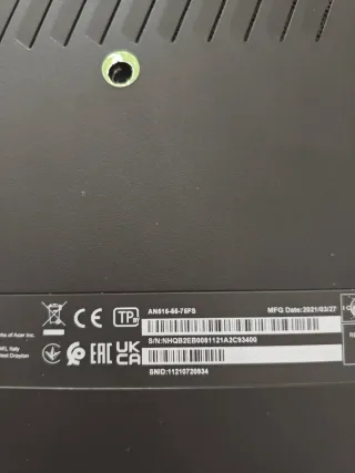 Due laptop Acer Gaming nere in vendita