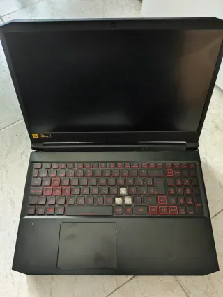Due laptop Acer Gaming nere in vendita
