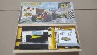 Scalextric Juego cuenta vueltas eléctrico en caja