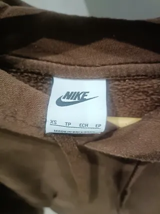 Sudadera Nike Marrón