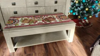 Mesa baja Banak cristal estilo colonial.