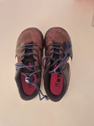 Botas de fútbol Nike Niño Talla 27