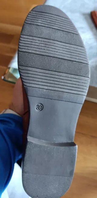 Stivali alti marroni