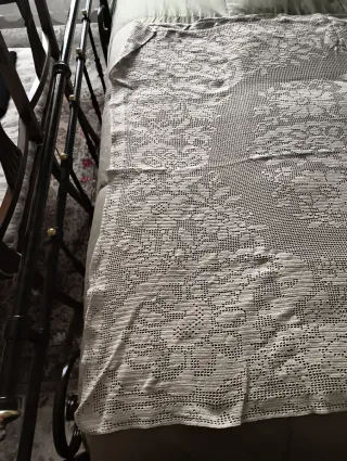 Copritavola uncinetto fatto a mano con freccia