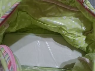 Lote bolsa viaje infantil, babero y bolsita