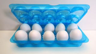 Chafa el Huevo Hasbro juego de mesa como nuevo 5+