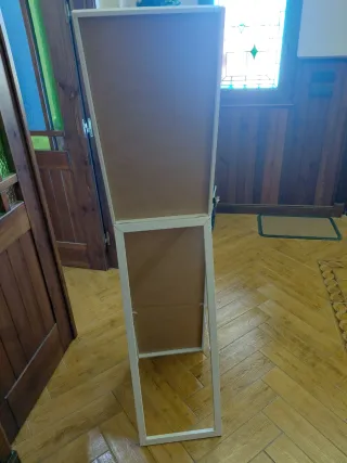 Espejo de pie blanco