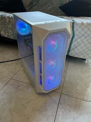 PC i7 Gaming Blanco con RGB