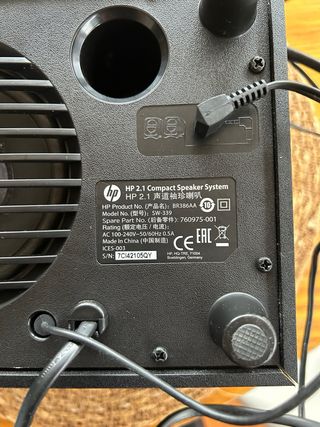 Altavoces y Subwoofer HP SW-339