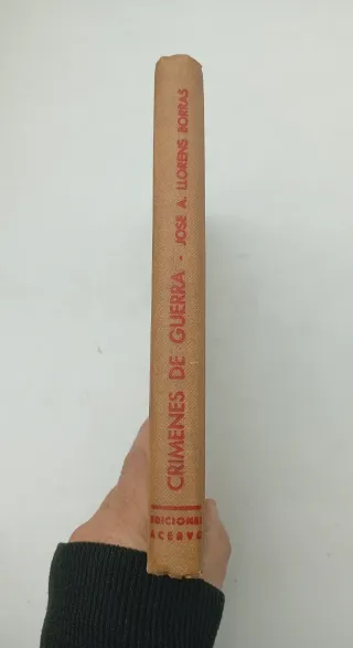 Libro Crímenes de  guerra 1958 Guerra civil