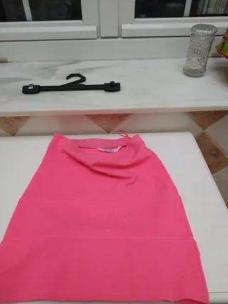 Falda elástica rosa