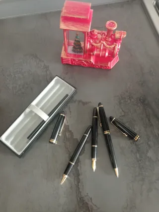 Set 3 Penne da Collezione Nere e Oro