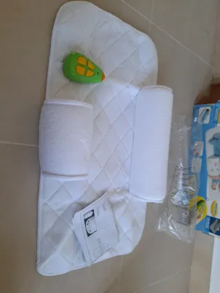 Cojín antivuelco musical Molto bebé 0-6 meses