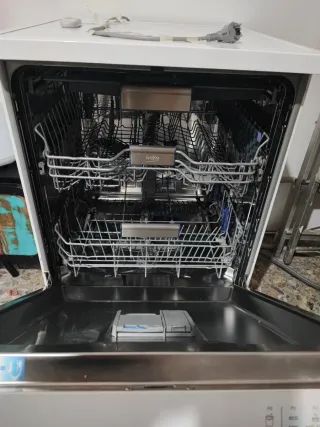 Lavavajillas Beko ProSmart Inverter