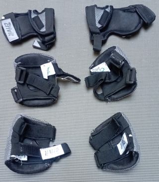 Patines de 4 ruedas blancos y morados