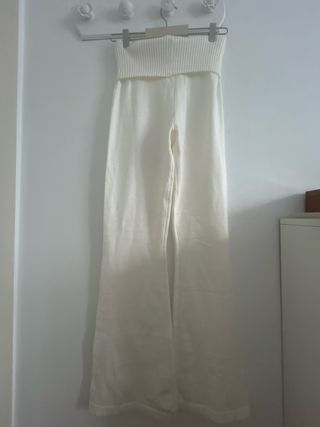 Conjunto Leggings Shein blancos y suadera talla S