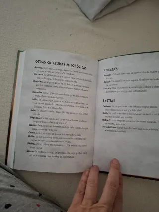 Bestias del Olimpo 2. El sabueso del Hades (Bes...