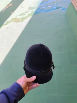 Casco equitación negro talla 57 cm