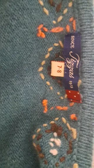 Rebeca Tizzas bordada