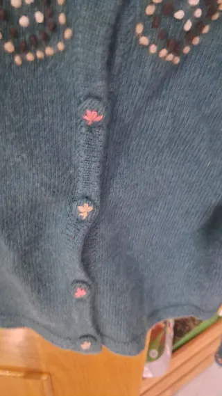 Rebeca Tizzas bordada