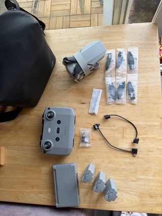 Dji Mini 2 Drone con Accesorios