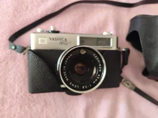 Cámara Yashica MG-1 Telemétrica Analógica 35mm