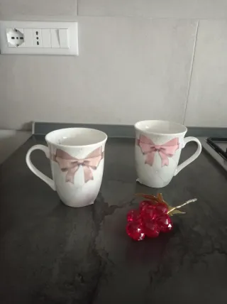 Tazze da tè/caffè con fiocco rosa e tortora