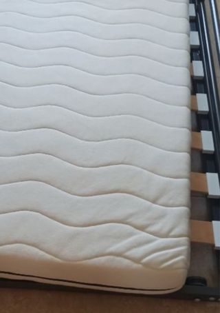 Cama supletoria de litera de Ikea metálica