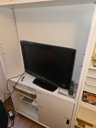 TV DMTECH Negro 22' - Lector DVD Integrado